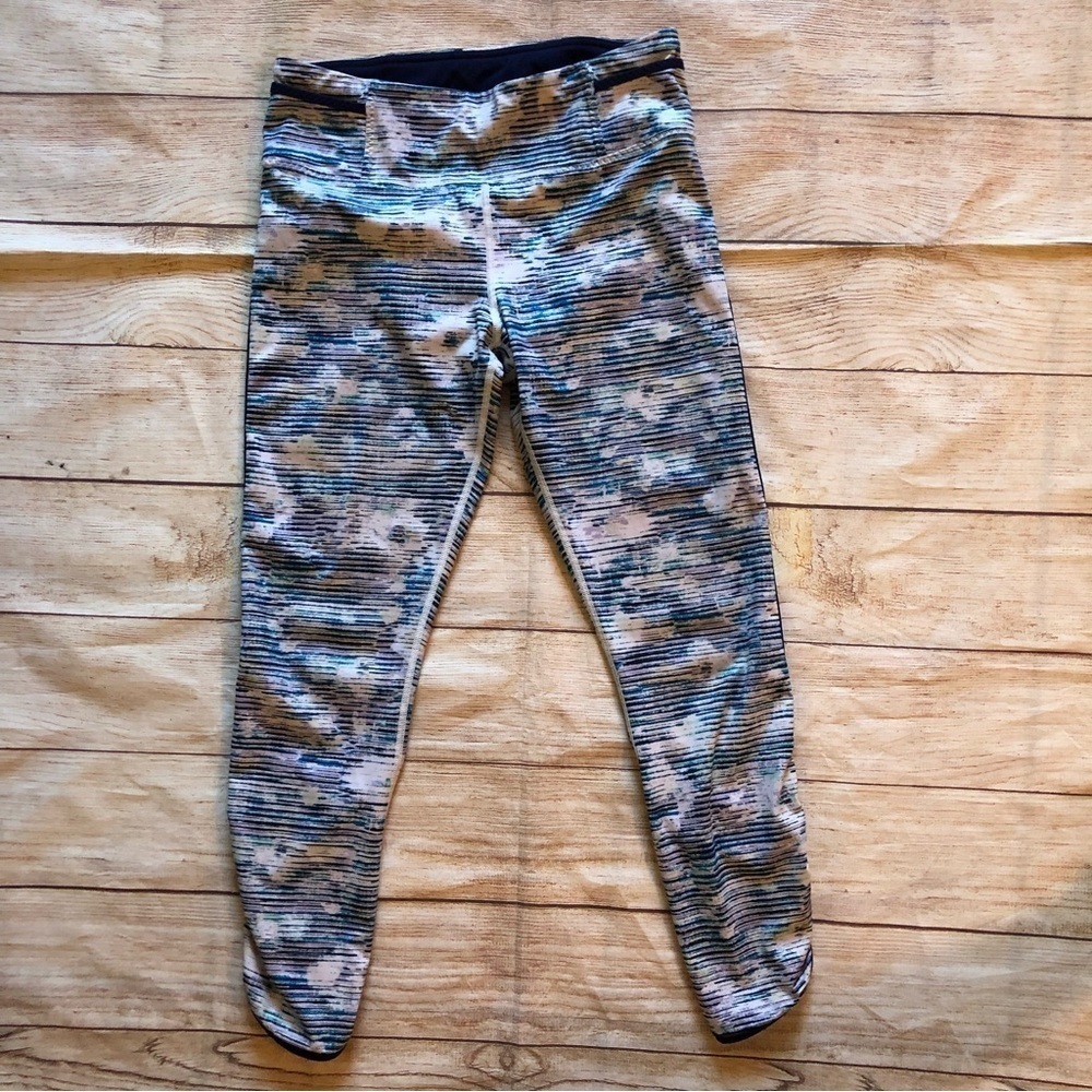 Lululemon Real Quick Tight - Blurry Belle Multi / Hero Blue‎